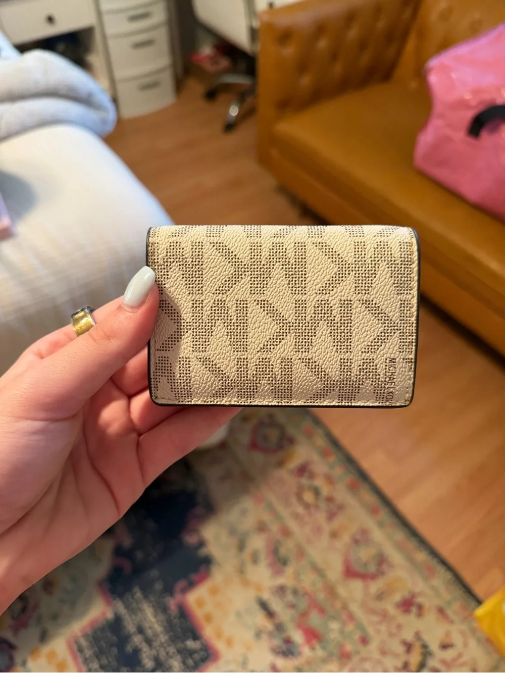 Michael Kors compact michael